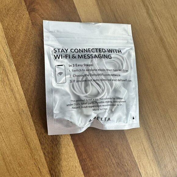 Delta Airlines Reusable In-Ear Wired Earbuds With Mic - Picture 2 of 2